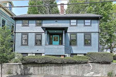 49 Jewett St Providence, RI 02908