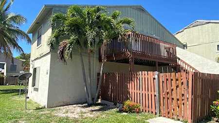 30 Crossings Cir #H Boynton Beach, FL 33435
