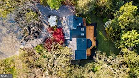 30 Alpine Ct Voorhees, NJ 08043