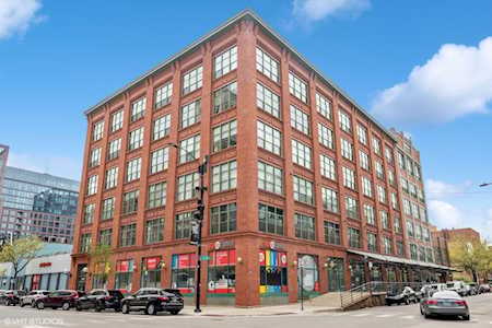1017 W Washington Blvd #5F Chicago, IL 60607