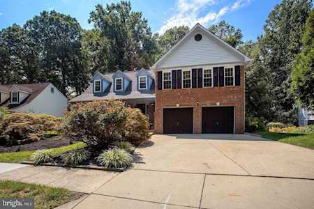 6505 Lisa Ln Bowie, MD 20720