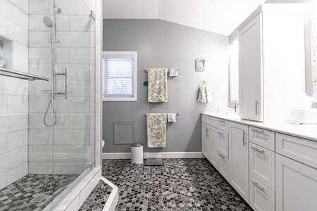 1360 Eustis Street Saint Paul, MN 55108