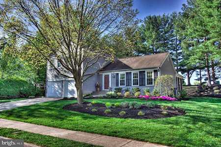 2619 John Milton Dr Herndon, VA 20171