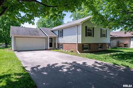 808 W Hampshire Rd Peoria, IL 61614