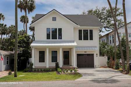 372 10th ST Atlantic Beach, FL 32233