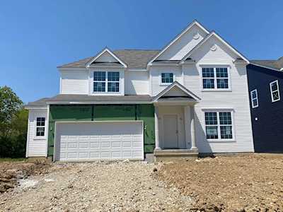 376 Winged Foot Drive Commercial Point, OH 43116