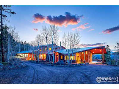 15 Sherwood Rd Nederland, CO 80466