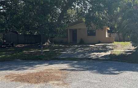 7997 86th WAY N Largo, FL 33777