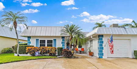 6582 Grand Bahama Dr #3 Seminole, FL 33777