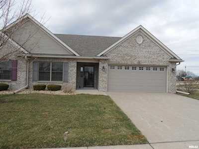 3500 Black Lion Circle Bettendorf, IA 52722