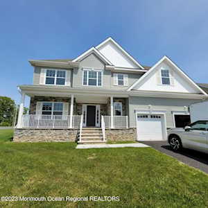34 Tasha Ln Howell, NJ 07731