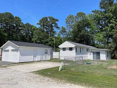 1702 17th Street Midway Park, NC 28544