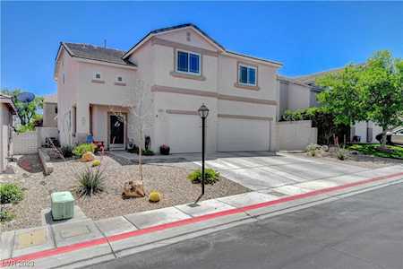 8921 Teetering Rock Ave Las Vegas, NV 89143