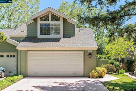 1850 Stratton Cir Walnut Creek, CA 94598