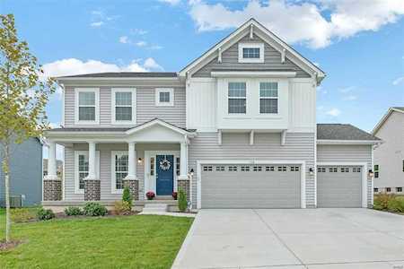 148 Wilmer Valley Dr Wentzville, MO 63385