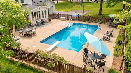 1913 Bentwood Ct Chesterfield, MO 63005