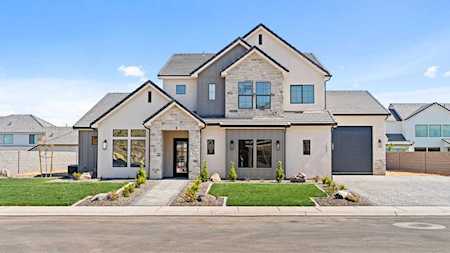 1622 W Approach LN St George, UT 84770