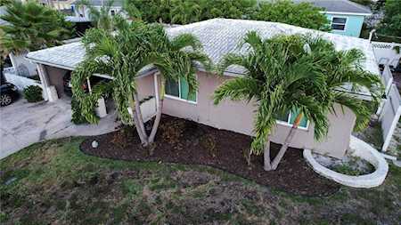 345 145th Ave E Madeira Beach, FL 33708