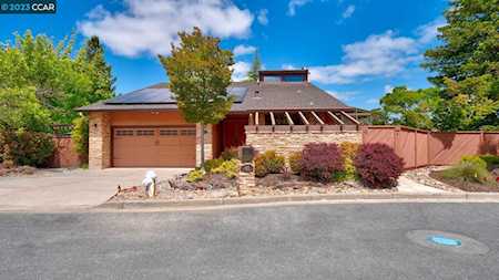 65 Saint Thomas Lane Pleasant Hill, CA 94523