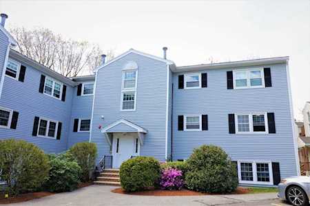 373 Aiken Ave #4 Lowell, MA 01850