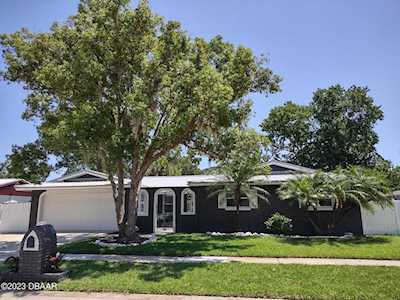 3643 Dame Street Port Orange, FL 32129