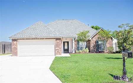 14370 Caribbean Dr Gonzales, LA 70737
