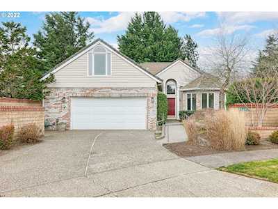 14235 NW Bordeaux LN Portland, OR 97229