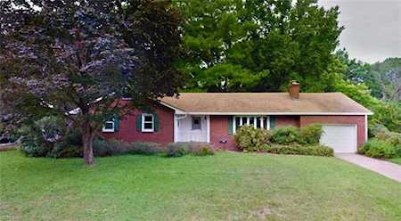1725 Keeling Rd Virginia Beach, VA 23455