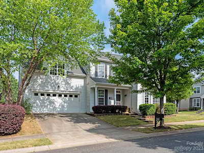 14021 Holly Stream Dr Huntersville, NC 28078