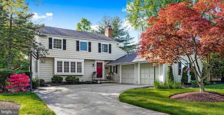 60 Pine Valley Rd Cherry Hill, NJ 08034