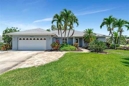 5303 88th St W Bradenton, FL 34210