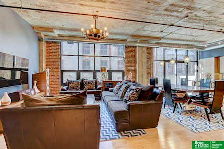 1101 Jackson St Omaha, NE 68102