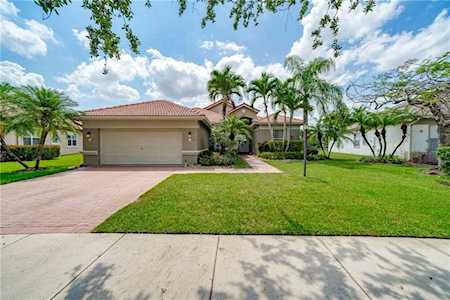 11146 NW 69th Pl Parkland, FL 33076