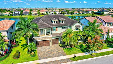 9035 Vista Way Parkland, FL 33076