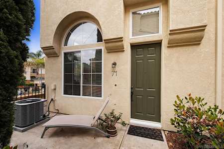 3774 Mykonos Ln #71 San Diego, CA 92130