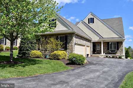 359 Carlisle Dr Avondale, PA 19311