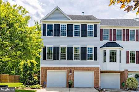 4748 Warm Hearth Circle Fairfax, VA 22033