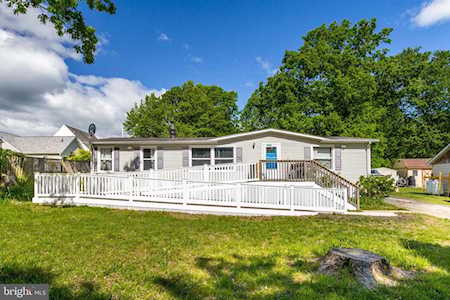 22737 Taylor Ln California, MD 20619