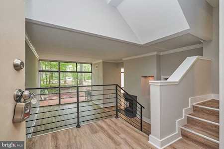 11557 Rolling Green Ct Reston, VA 20191