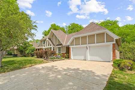 9919 Craig Dr Overland Park, KS 66212