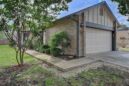 2002 Verbena DR #1336B Austin, TX 78750