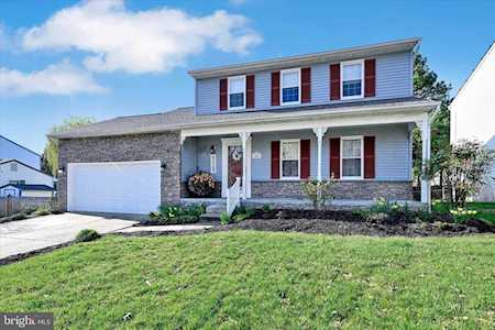 303 Double Eagle Dr Linthicum Heights, MD 21090