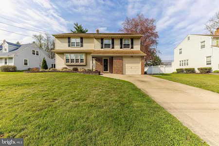 1208 Barnesdale West Deptford, NJ 08096