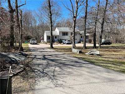 503 Boston Neck Rd North Kingstown, RI 02852