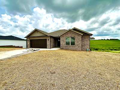1014 Prairie View Dr Richmond, KY 40475