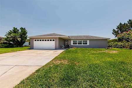 9601 Oak St NE St. Petersburg, FL 33702