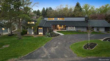 620 Front Range Rd Littleton, CO 80120