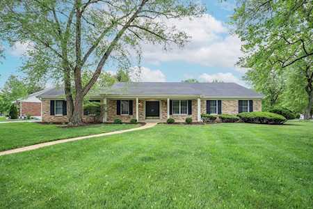 14372 Markham Ln Chesterfield, MO 63017