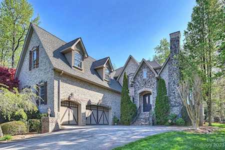 5009 Crofton Dr Fort Mill, SC 29715