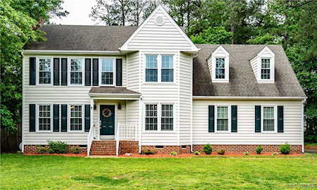 8409 Dove Hollow Ct Glen Allen, VA 23060